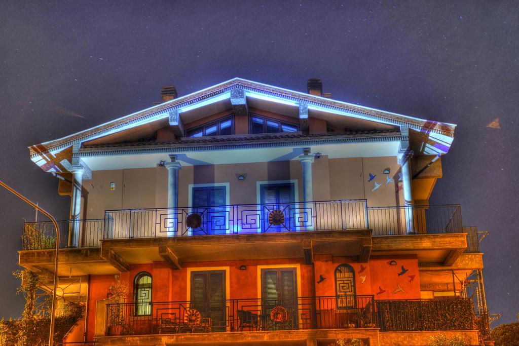 Guest House Qui Dormi L'Etrusco Canino Exterior photo