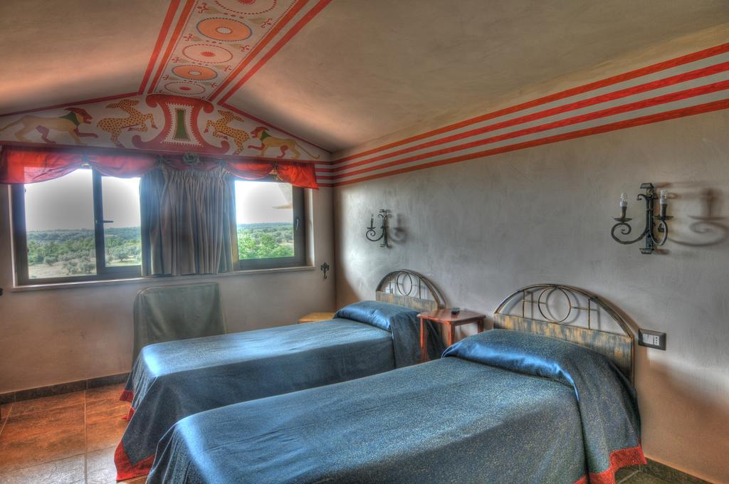 Guest House Qui Dormi L'Etrusco Canino Exterior photo